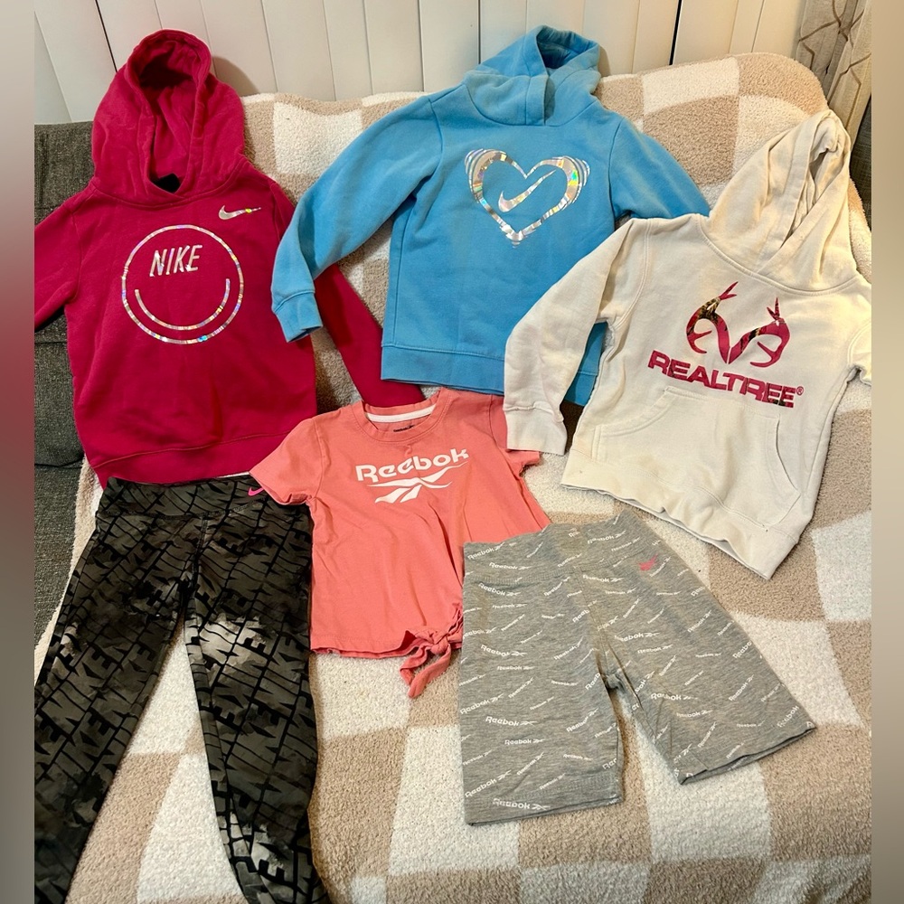 💗!!BIG DEAL!! 6 pieces for $35🌸